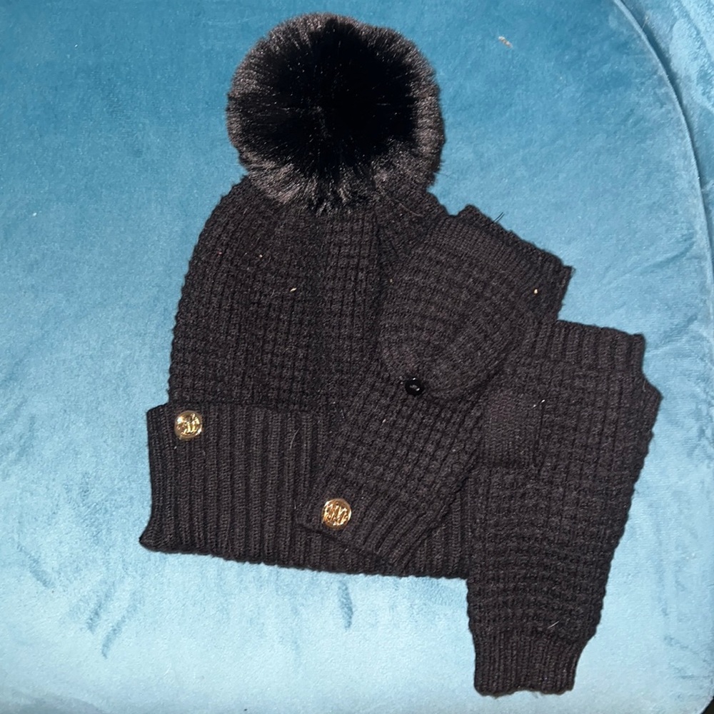 What is Michael Kors beanie with matching mittens
